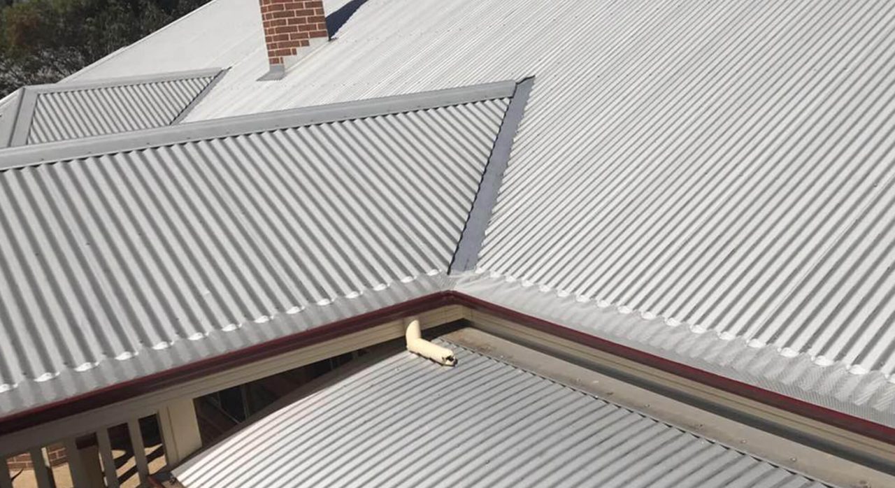 How to Choose the Right Gutter Guard Mesh for Your Home